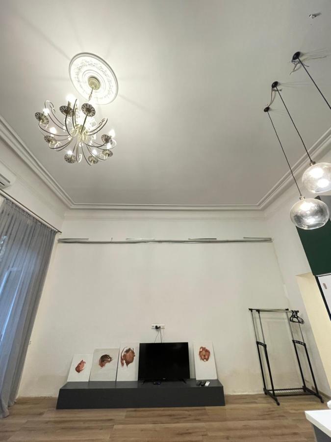 Downtown Room Tbilisi Exterior photo